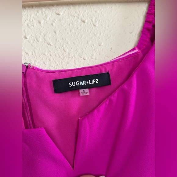 Sugarlips | Pink Ruffled Off-Shoulder Romper - Size S - Picture 6 of 7